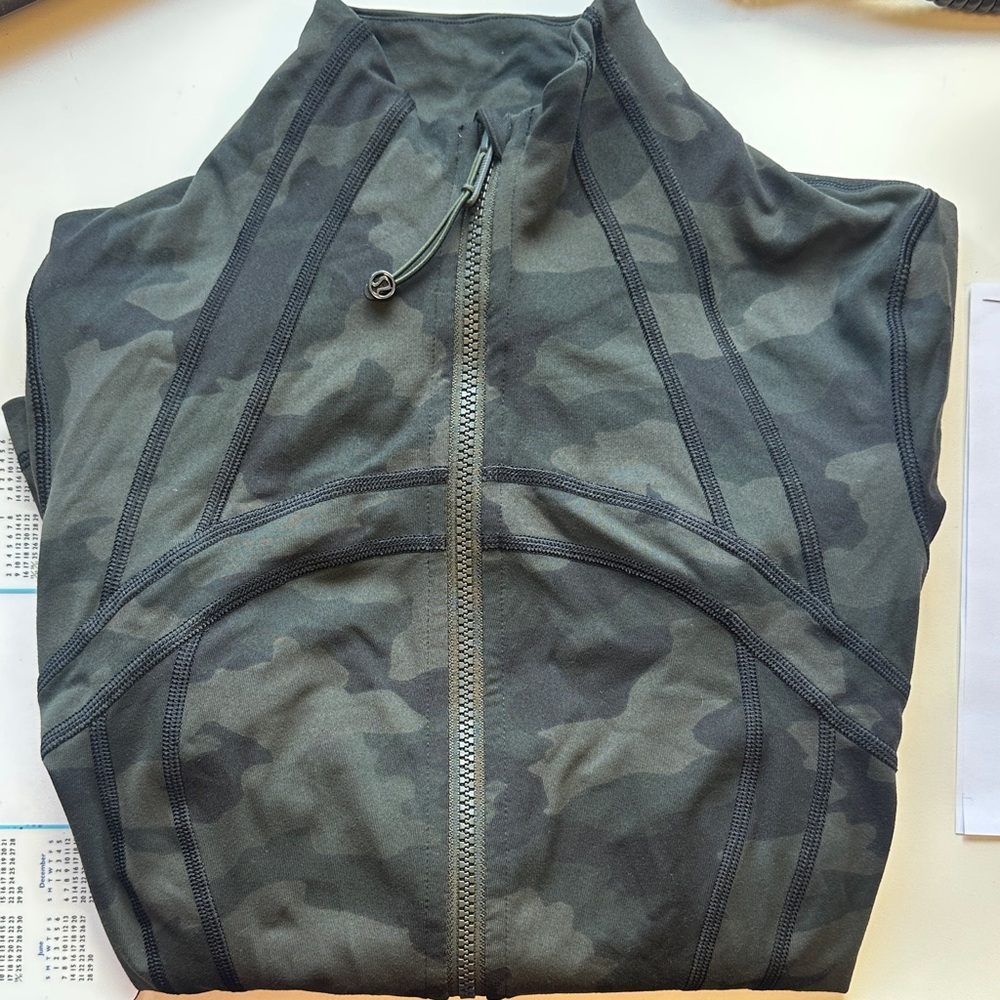 Lululemon Define Camo Zip-Up Athletic Jacket